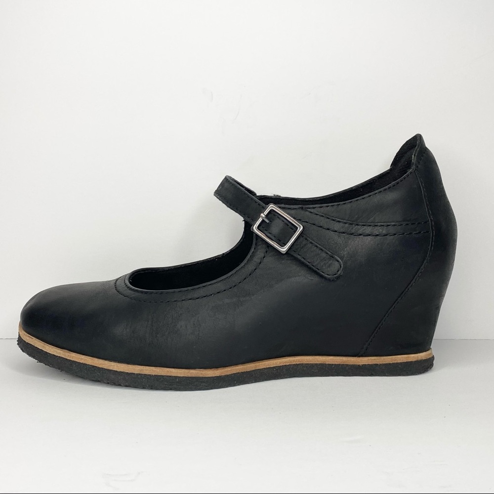 Earth Power Path Black Mary Jane Wedge Boden Velcro Size 7
